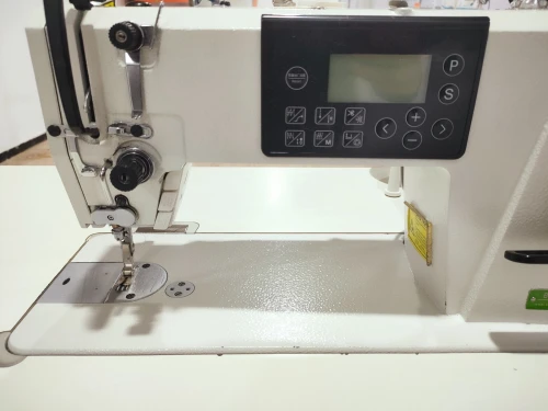 Machine a coudre droite dollor B1A