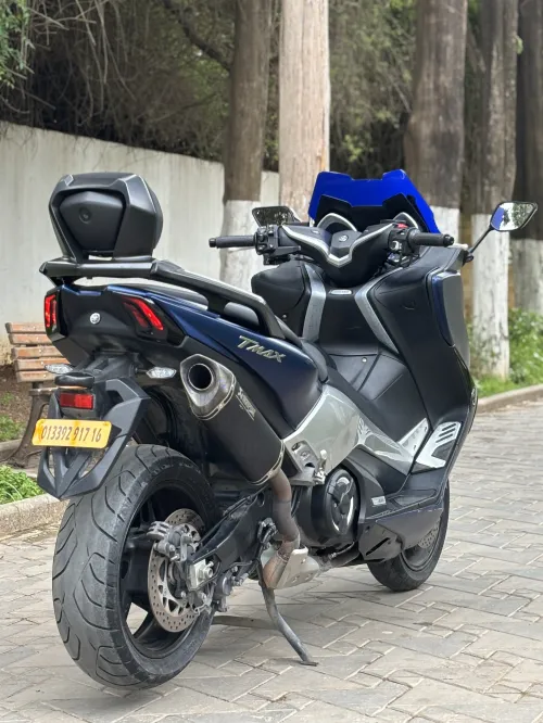 Yamaha Tmax 2017