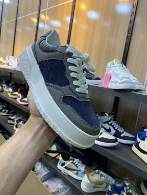 GUCCI BASKET EN GROS
