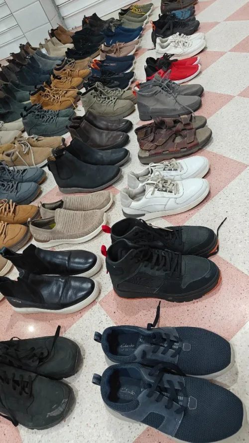 Chaussures originale clarks,palladium,rebook,uspolo,