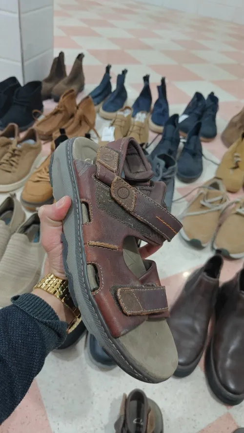 Chaussures originale clarks,palladium,rebook,uspolo,