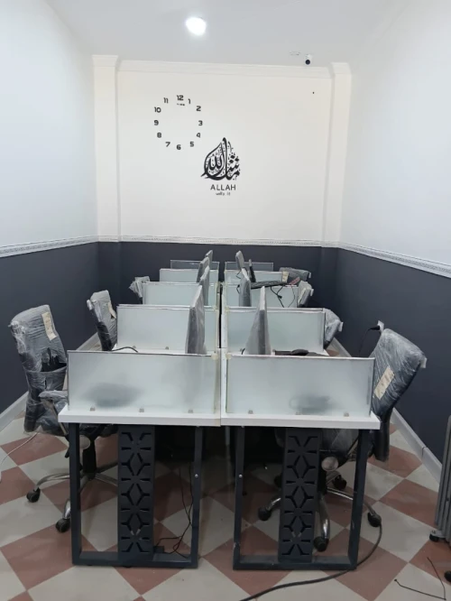 cyber cafe