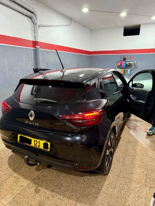 Renault Clio 5  2023 Evolution