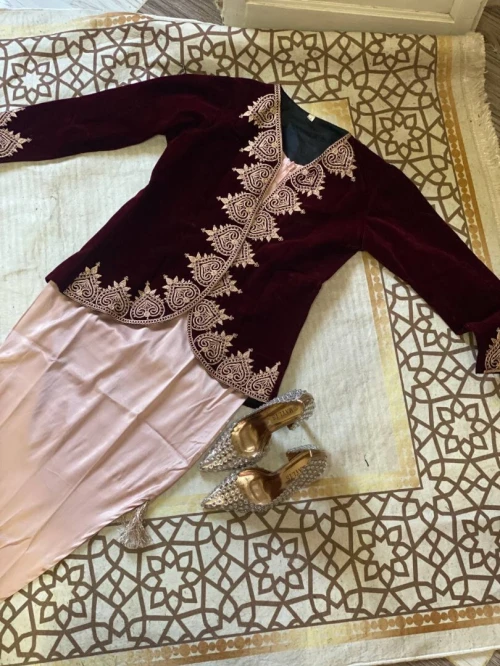 Karakou jeune fille