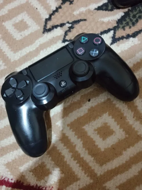 ps4 slim mflachii version 12.02 avec 2 manet whda copi whda original