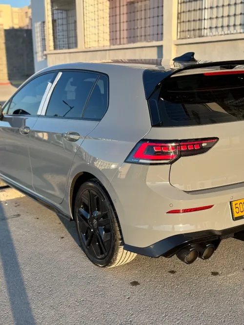 Volkswagen Golf 8 2025 R-Line
