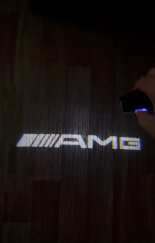 Projecteur logo voiture LED  éclairage porte automatique