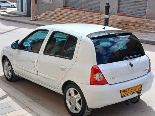 Renault Clio Campus 2015 Clio Campus