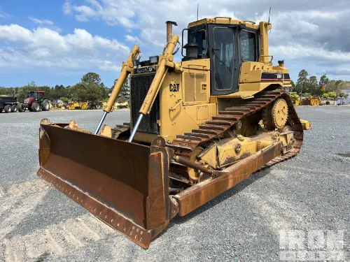 Bulldozer d6 Caterpillar 2006
