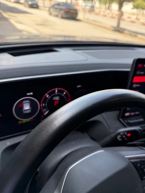 Volkswagen New Tiguan 2025 R-Line