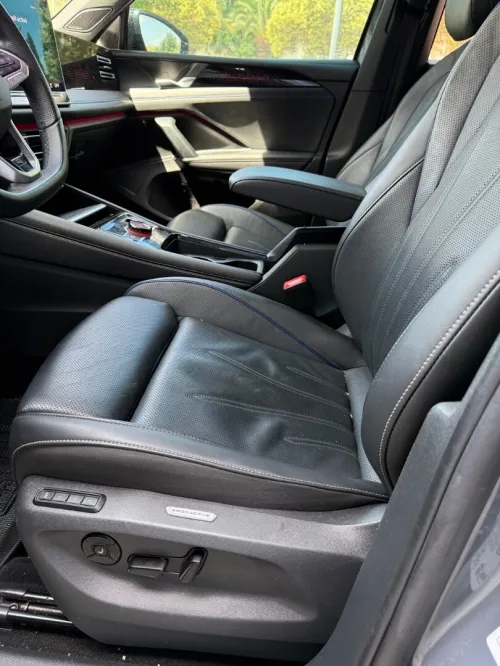Volkswagen New Tiguan 2025 R-Line