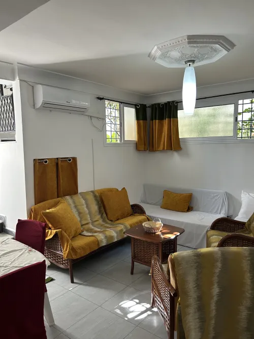 Location vacances Appartement Niveau de villa F2 Skikda Skikda
