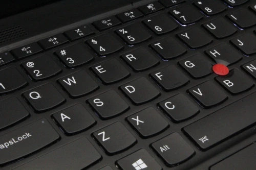 LENOVO THINKPAD X1 NANO I7 11th 16 GB 1 TB SSD 2K 13"