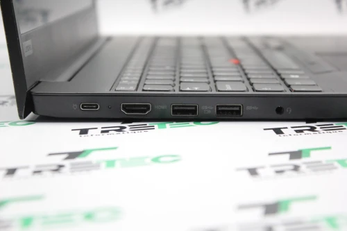 LENOVO THINKPAD E580 I7-8550U 8GB 256GB SSD FHD 15" AMD Radeon 500