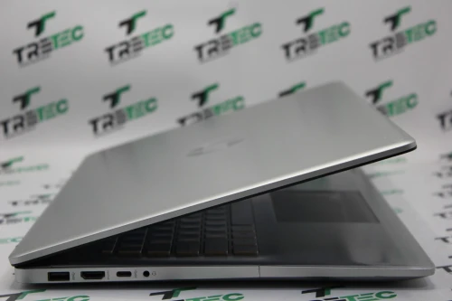 HP LAPTOP 17 I7-1165G7 16GB 512GB SSD 17 FHD