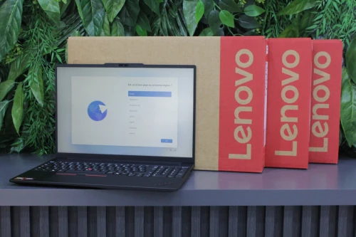 LENOVO THINKPAD E16 RYZEN 5 230W 16GB 512GB SSD FHD 16