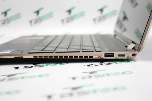 HP SPECTRE 15  i7 11TH 16 GB 512 GB SSD  15"4K TACTILE 360