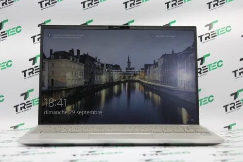 NEC LAVIE NEXTREME CARBON  I7 12th 16GB 256GB SSD FHD 14"