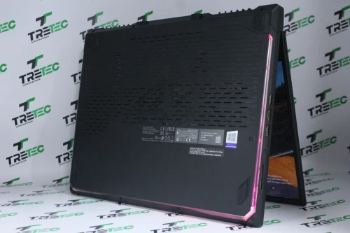 ASUS ROG STRIX I7 10th 16GB 512GB SSD RTX 2070 QHD 15" 