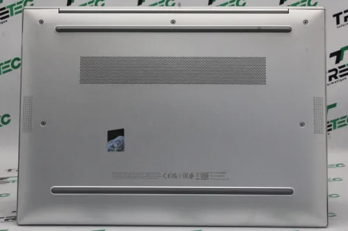 HP ELITEBOOK 835 G11 RYZEN 5 8540U 32GB 256GB SSD 13 FHD