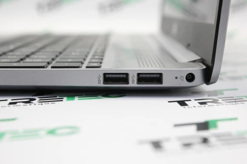 HP 250 G8 I7-1065G7 16GB 512GB SSD ECRAN 15" FHD
