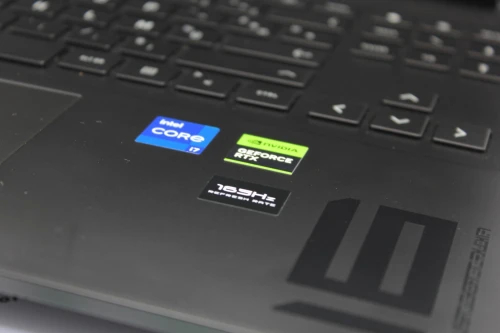 HP OMEN 16 2023 I7 13th 32GB 1TB SSD RTX 4060 FHD 16"