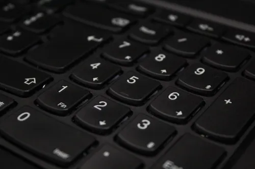 LENOVO ThinkPad P70 I7 6th 16GB 512GB SSD QUADRO M600M FHD 17"