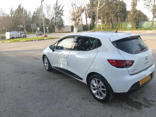 Renault Clio 4 2016 Limited 2