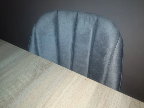 Table scandinave 