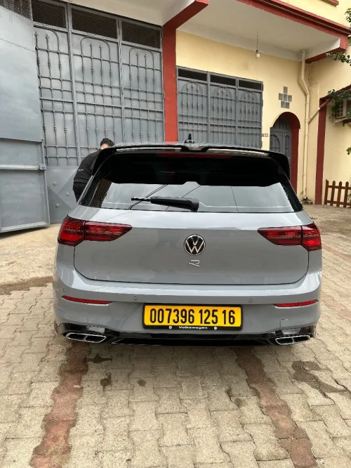 Volkswagen Golf 8 2025 R-Line