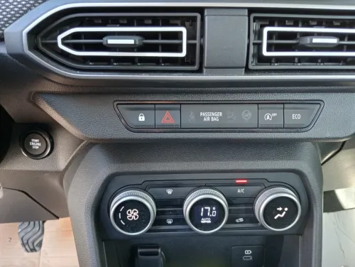 Dacia Sandero 2025 Journey