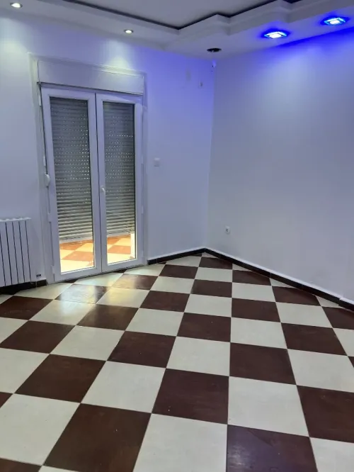 Location Appartement Niveau de villa F4 Alger Saoula