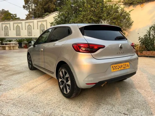 Renault Clio 5  2023 Evolution