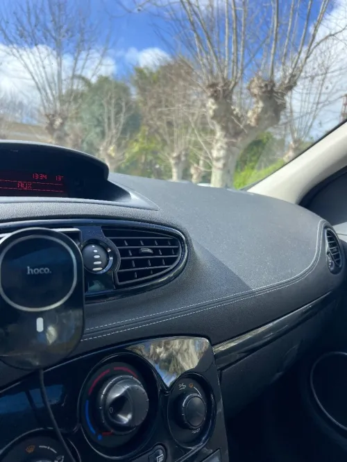 Renault Clio 3 2011 Night and Day