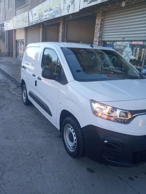 Fiat Doblo 2024 115 cho