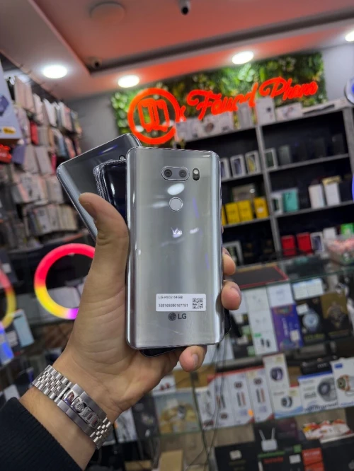 LG V30 Thinq