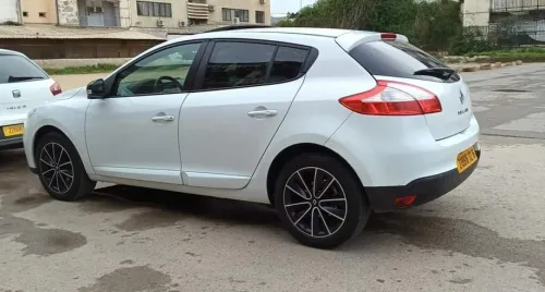 Renault Megane 3 2012 Play