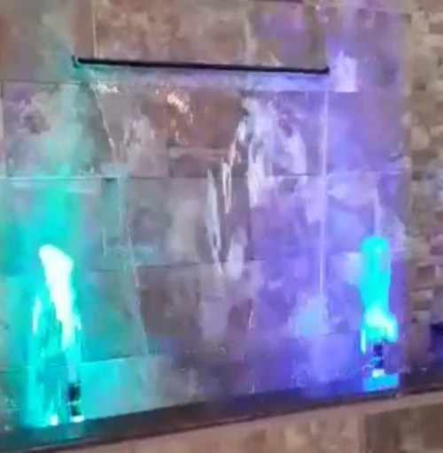 Cascade et Fontaine murale شلالات ماءية جدارية