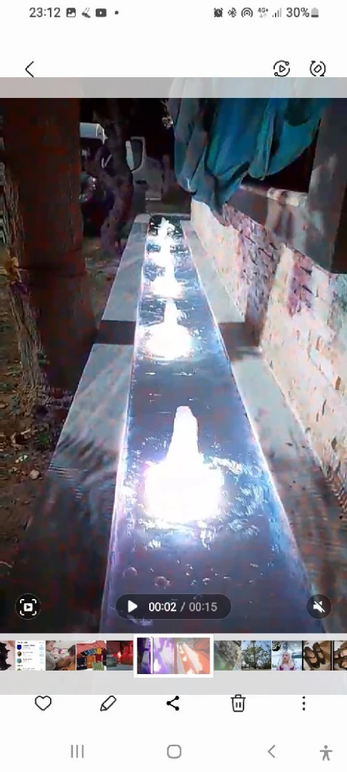 Jet aquanege , cascade et lame d'eaux