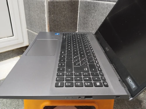 Pc portable acer extensa 15 ex215-55 8GO RAM 512GO NVM2 ECRAN 15