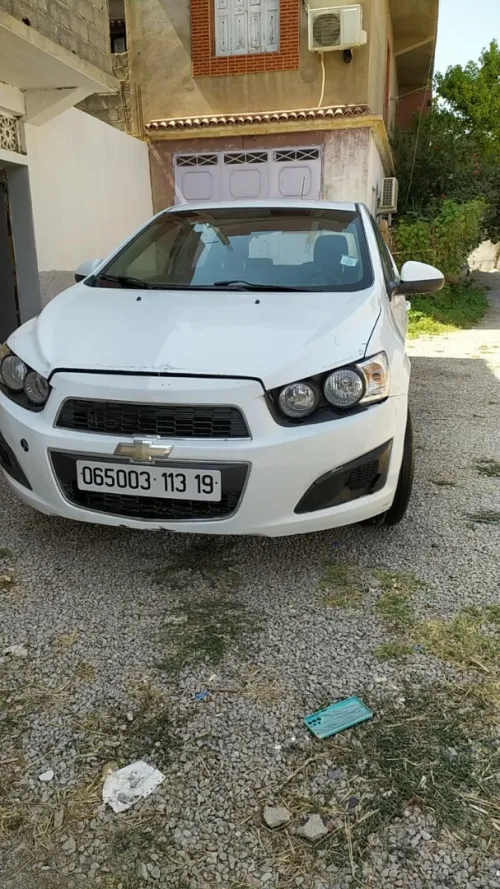 Chevrolet Sonic Hatchback 2013 Sonic Hatchback