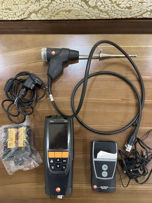 Kit d'analyse de combustion testo 320 venu en france
