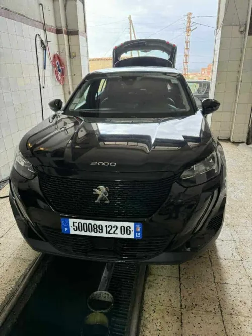 Peugeot 2008 2022 