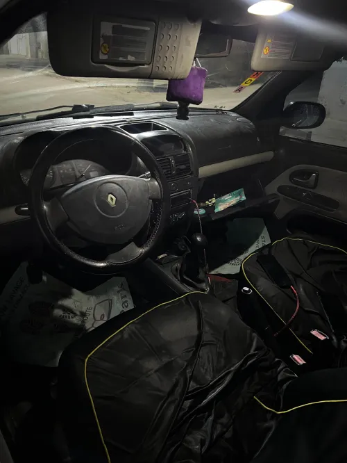 Renault Clio 2 2001 Extreme