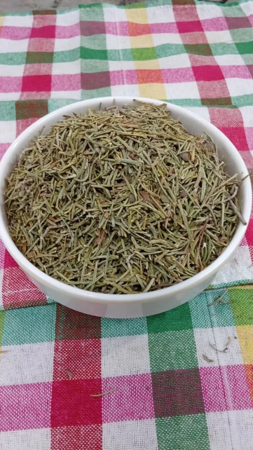بيع توابل عاصمية وأعشاب طبية