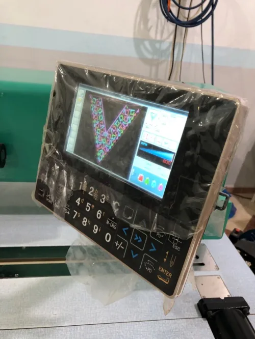 Machine de broderie électronique