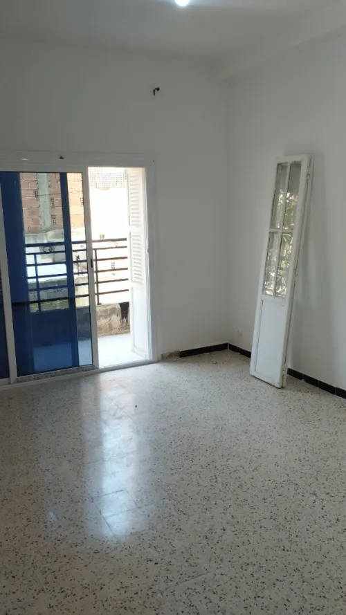 Location Appartement Niveau de villa F3 Alger Draria