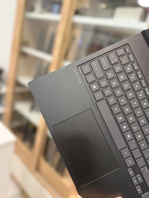 HP Vectus 16