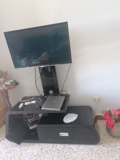 Table TV noir