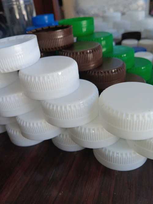 fabrication de bouchon en plastique STP.